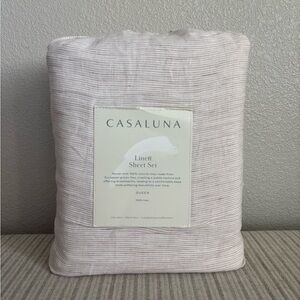 NWT Queen 100% Linen Sheet Set Adobe Clay Micro
Stripe - Casaluna